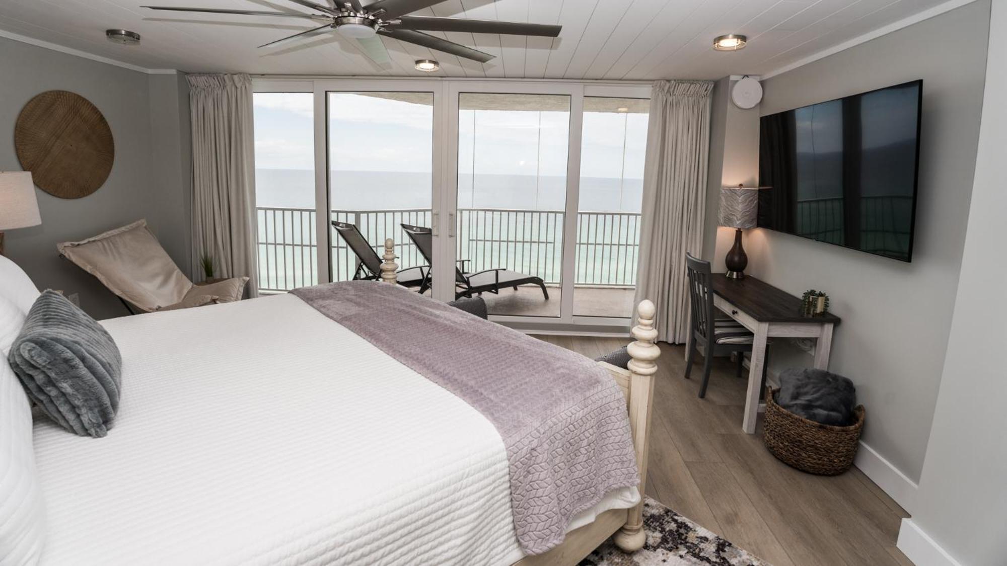 New Rental - 3Br 3Ba Corner Beachfront - 2024 Remodel - 3 Pools, Tiki Hut, Gym, Tennis Panama City Beach Exterior photo