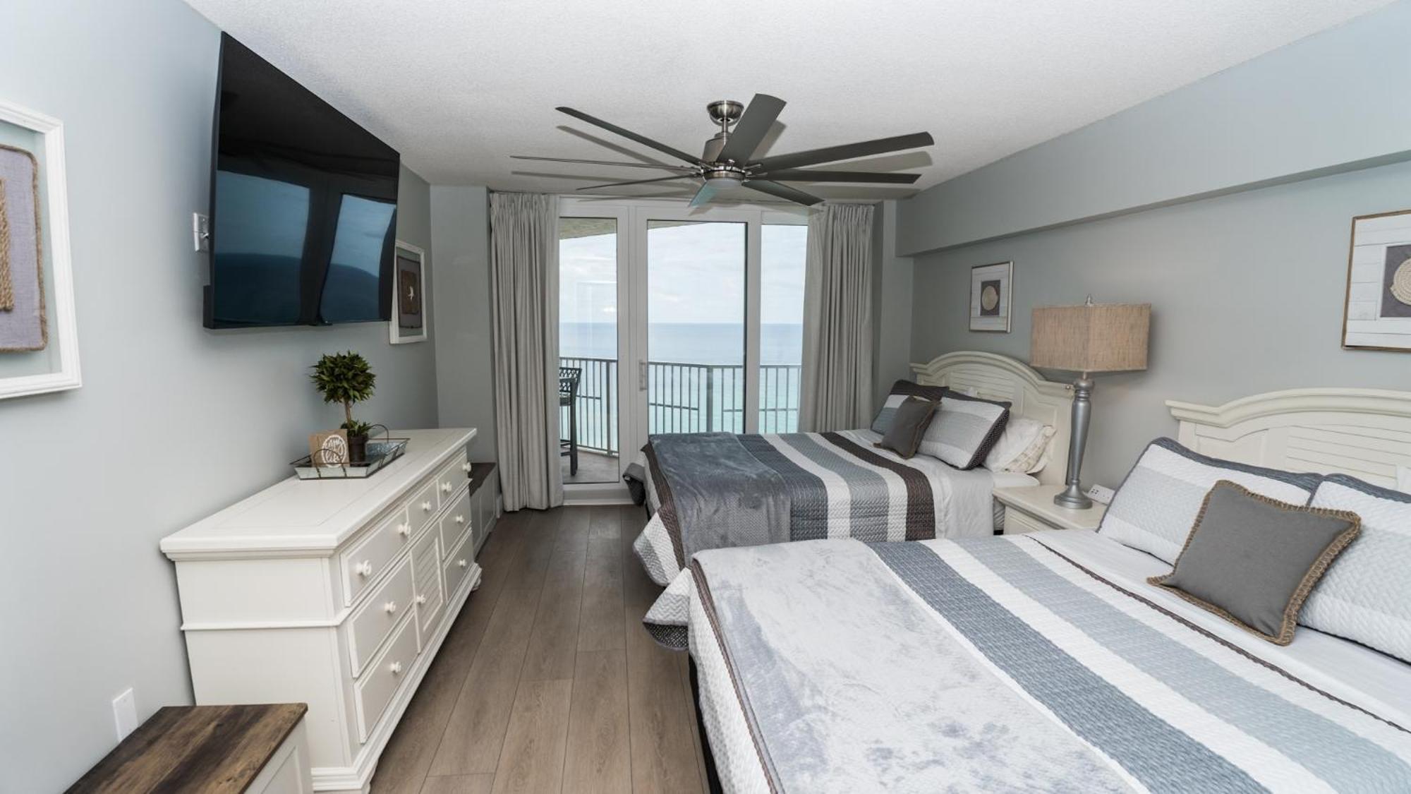 New Rental - 3Br 3Ba Corner Beachfront - 2024 Remodel - 3 Pools, Tiki Hut, Gym, Tennis Panama City Beach Exterior photo